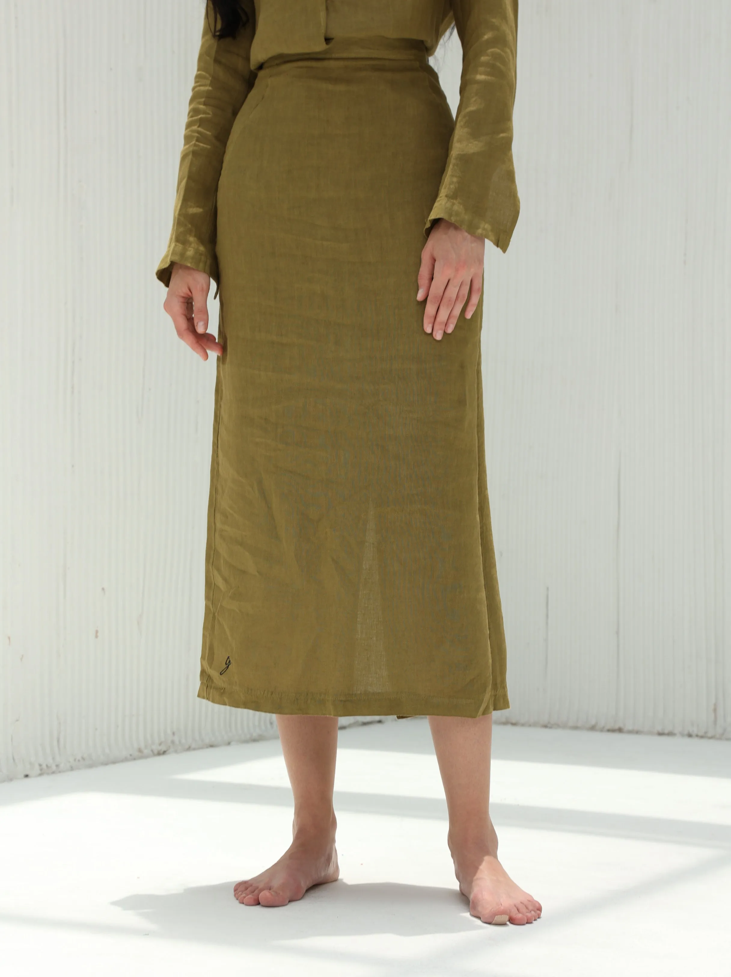 Eva Pure Linen Midi Skirt With Back Slit