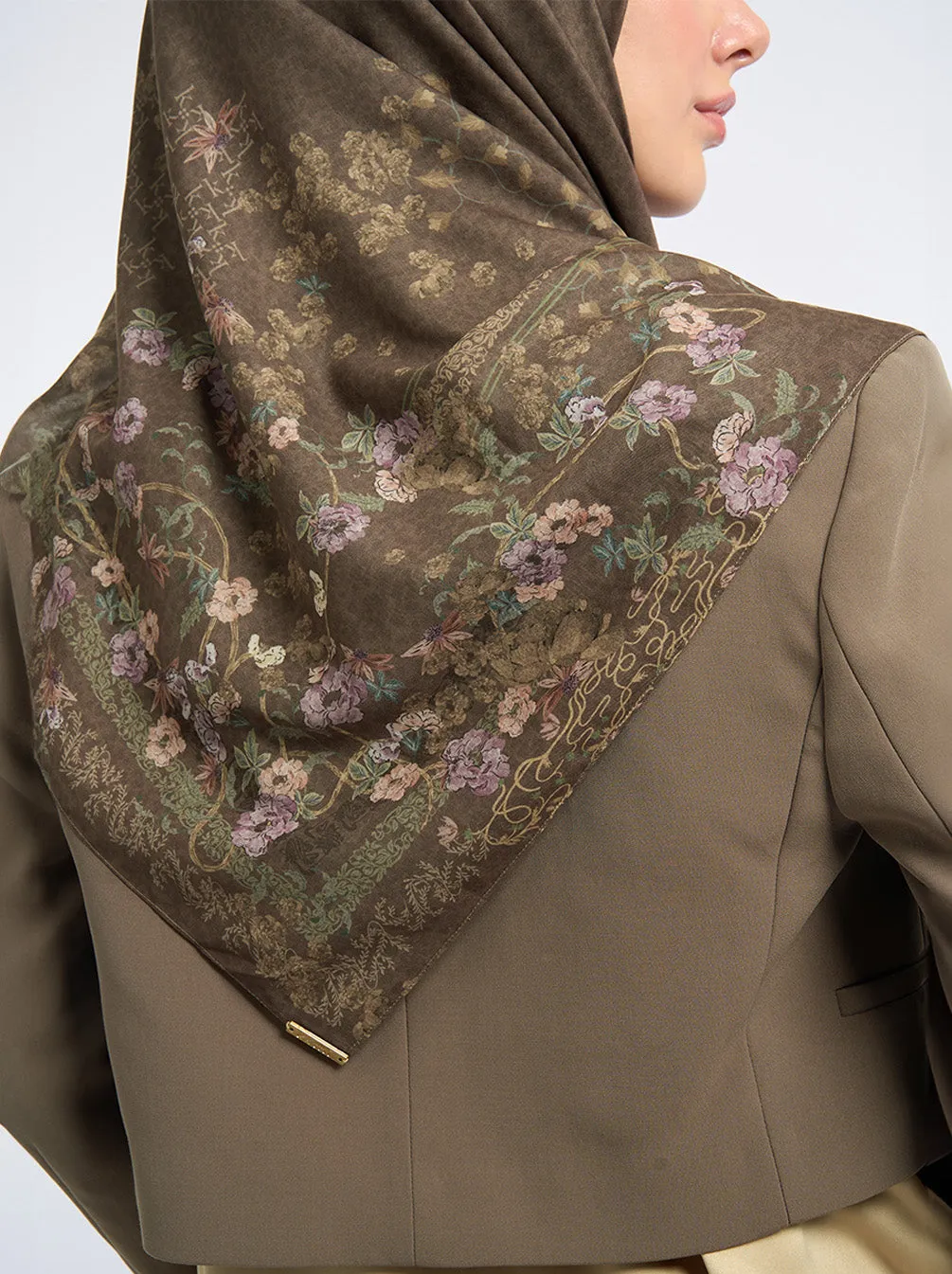 KIMAYYA SIGNATURE SCARF PEANUT