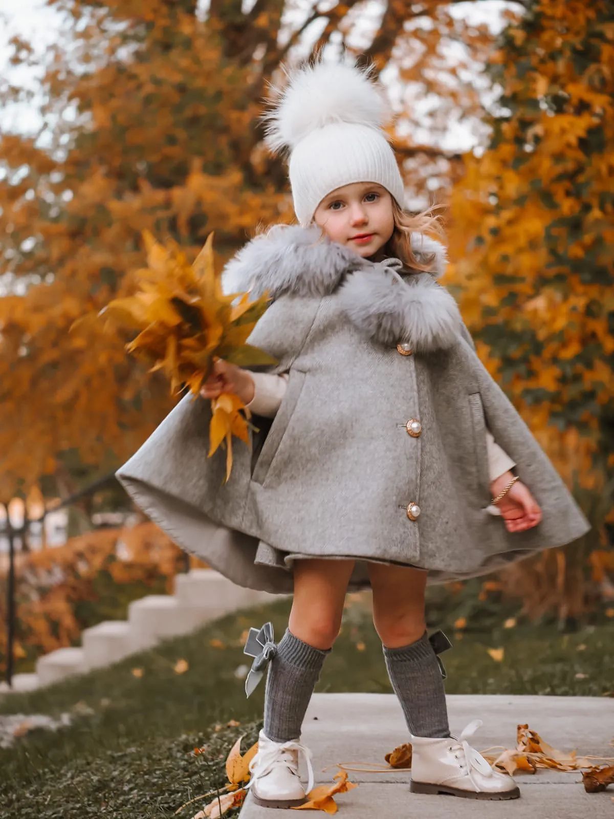 Victoria for MI LOVES Collaboration!!Beautiful DOVE Cape with Synthetic fur Collar and pom-poms.
